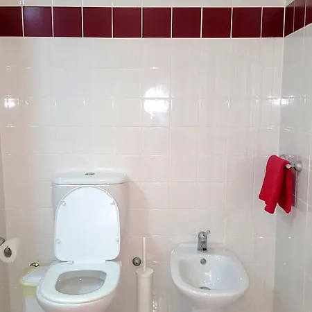 Ribeira D'ilhas Beach Apartment